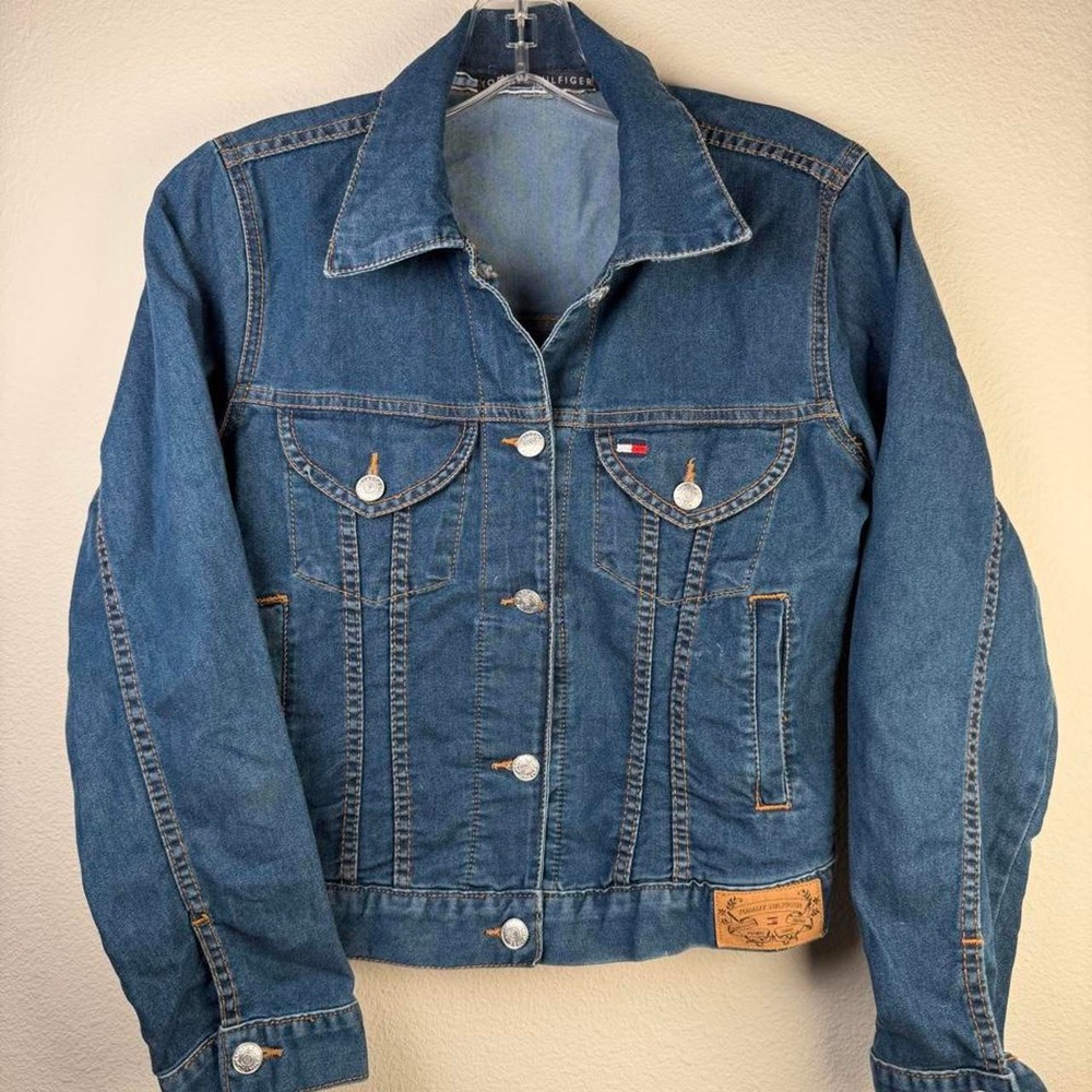 Tommy Hilfiger Denim Trucker Jacket Medium Wash Blue Flag Logo Small